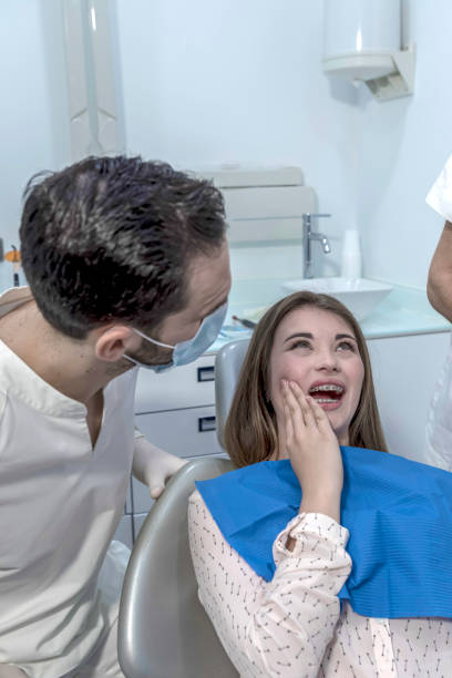 Best Emergency Dentist for Knocked-Out Tooth in Warrenton, MO